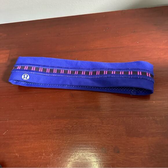 Lululemon Headband Striped Purple Blue Red  Athletic Cardio Cross Trainer Yoga - Picture 3 of 8